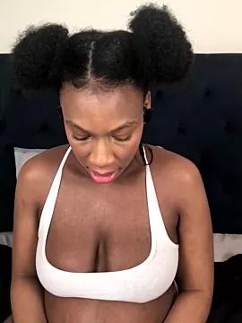 EatSweetMolly on StripChat