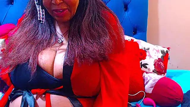 ebonycandy10 on StripChat