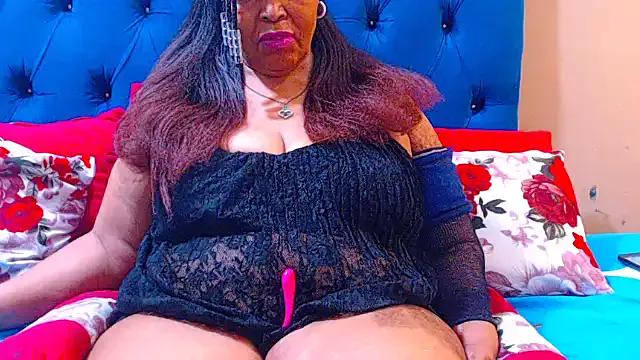 ebonycandy10 on StripChat