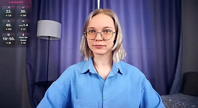 EdaKirkIin on StripChat