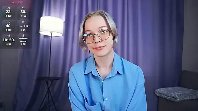 EdaKirkIin on StripChat