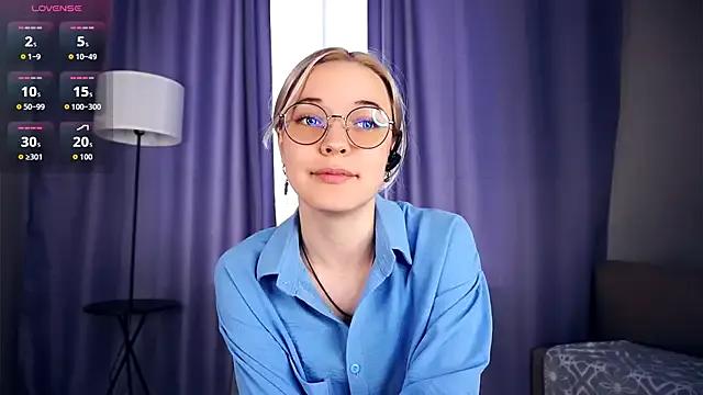 EdaKirkIin on StripChat