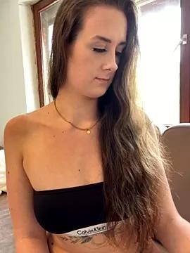 EllaMae on StripChat