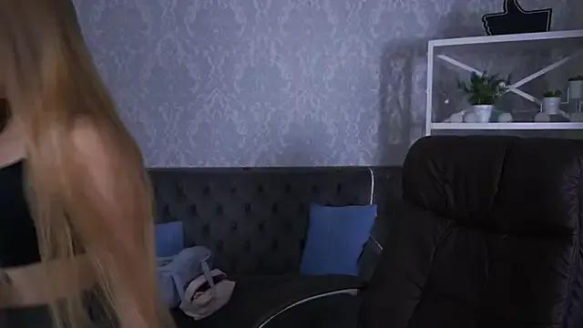 EmilySunshineS on StripChat