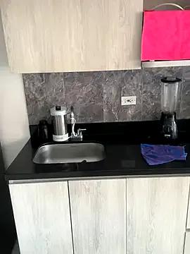 emma_andrew1 on StripChat