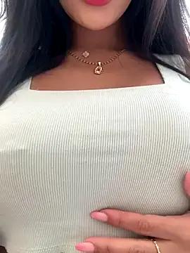 emma_andrew1 on StripChat