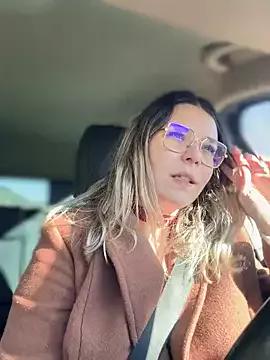 EmyLana on StripChat