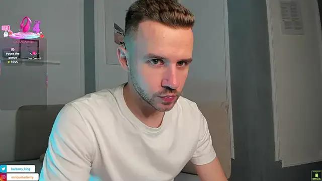 EnriqueBarberry on StripChat