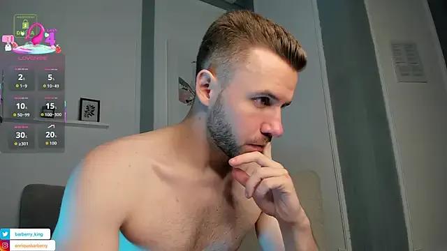 EnriqueBarberry on StripChat