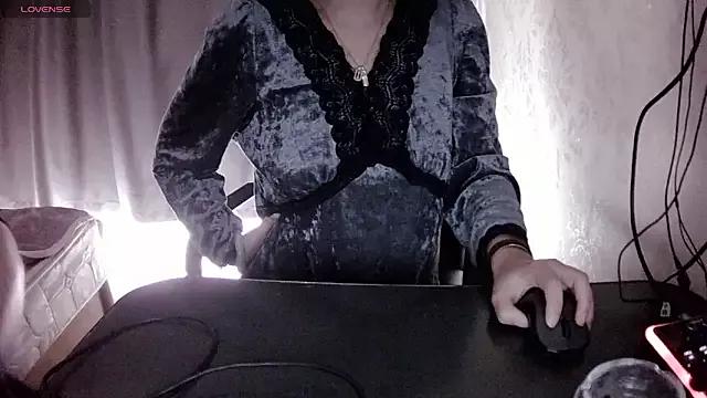 Fang-Xiaojie on StripChat