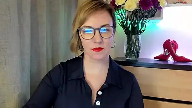 feliziaDesire on StripChat