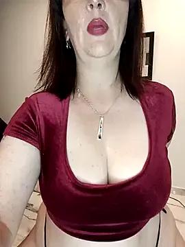 FireWoman on StripChat