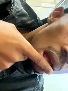 fitsexyman on StripChat