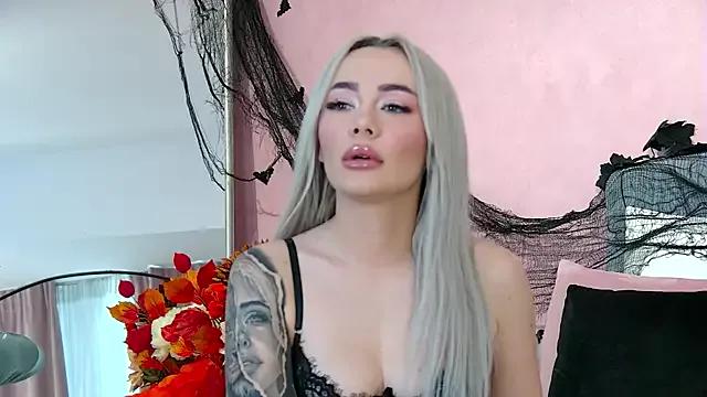 FrancescaMcGray on StripChat