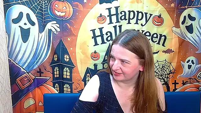 FreyaDak on StripChat