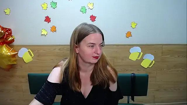 FreyaDak on StripChat