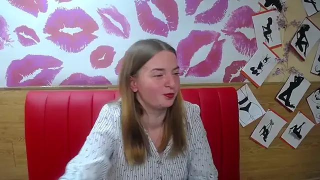 FreyaDak on StripChat