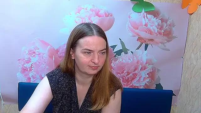 FreyaDak on StripChat