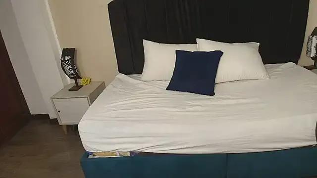 GabySweett_ on StripChat