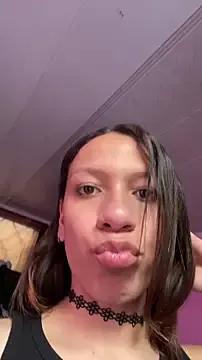 Geminis_m on StripChat