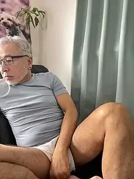 gholly2007 on StripChat