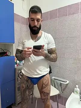 Gioeltoro89 on StripChat