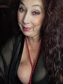 GypsyEsmeralda on StripChat