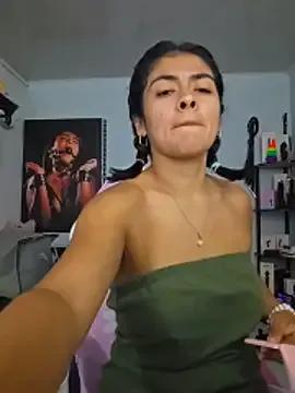 Hannah-grace on StripChat