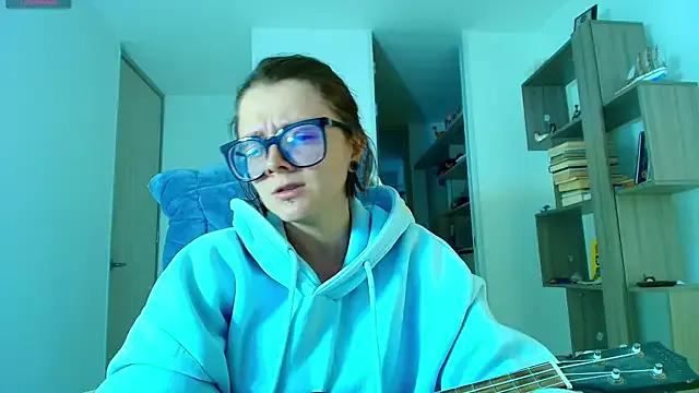 Hannah______ on StripChat