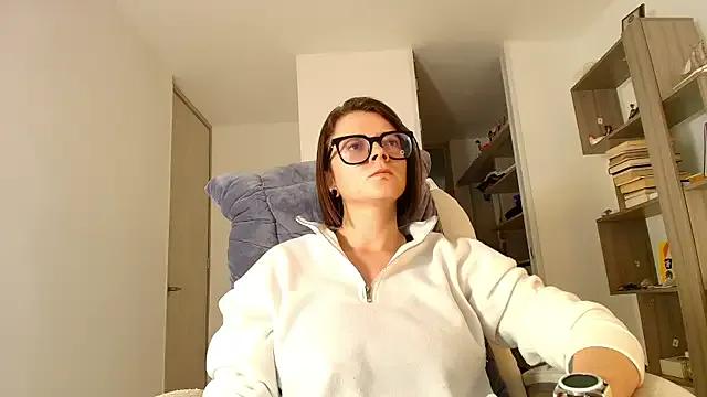 Hannah______ on StripChat