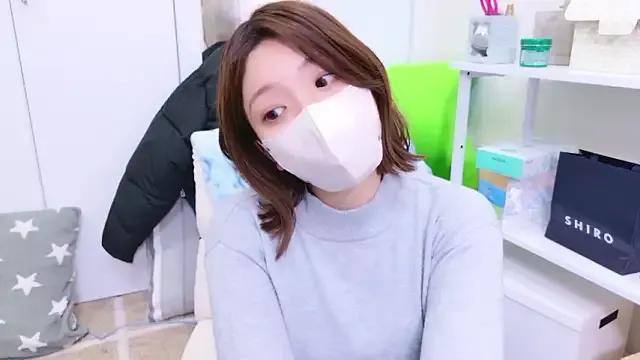 HaruruHappy on StripChat