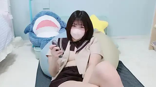 Hinata_Sun on StripChat