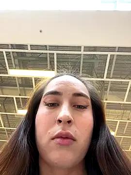 Holly_Play on StripChat