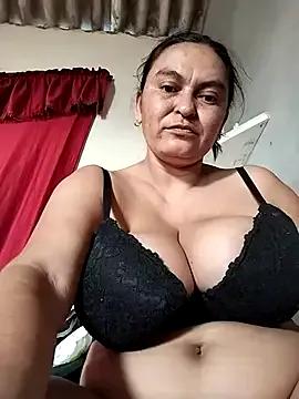 Horny-Mommy-Dirty on StripChat