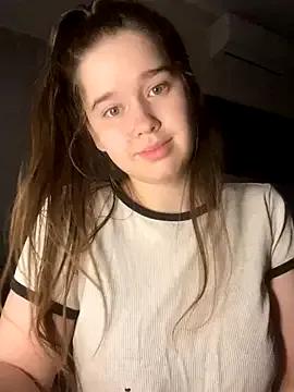 HornyGirlH on StripChat