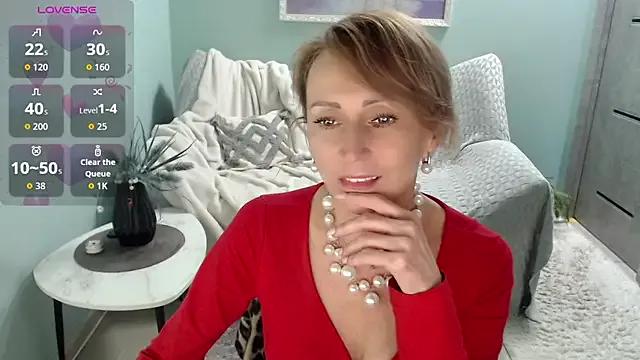 HornyMilf_777 on StripChat