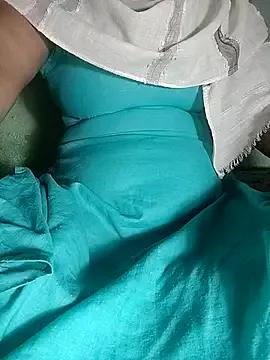 Hotty-Monaa — Pussy oil massage