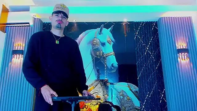 Iam_Steven on StripChat