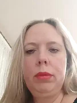 Irina3718 on StripChat