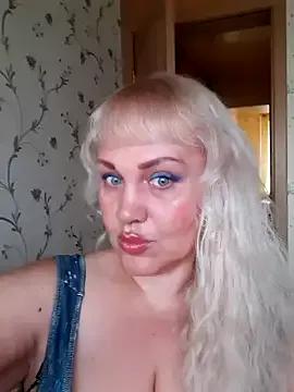 IsabellaBoni on StripChat