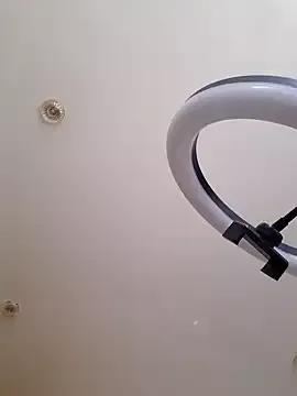 IsabellaBoni on StripChat