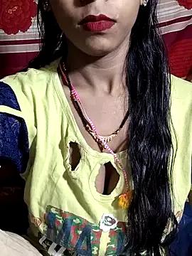 Itz_Aisha__ on StripChat