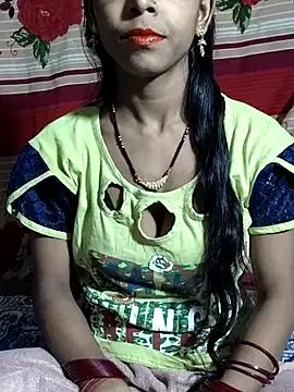 Itz_Aisha__ on StripChat