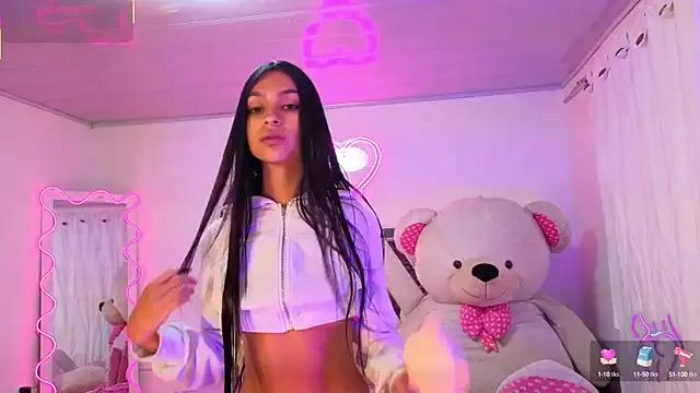 Jazmin_tay on StripChat