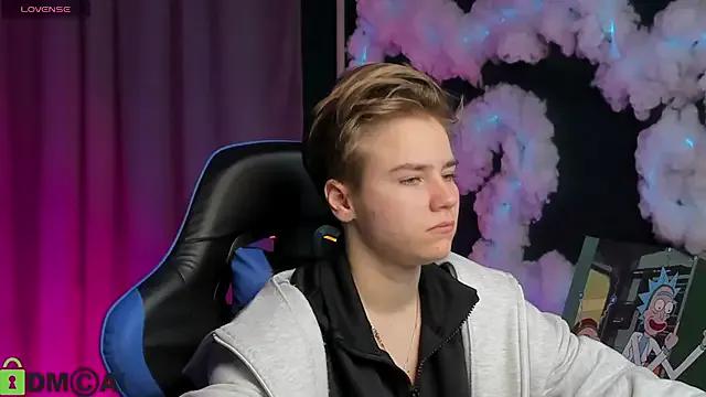 Jean_Wilsons on StripChat