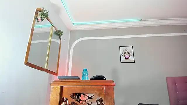 Jimena_Grey on StripChat