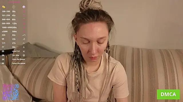 JohnetteConstine on StripChat