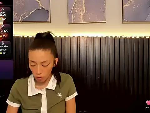 Julieta_Slav3 on StripChat