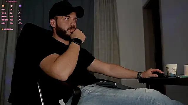 juliusmasters on StripChat