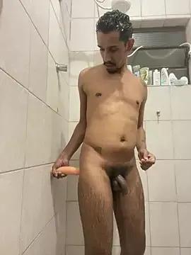 kaiquemoreno005 on StripChat